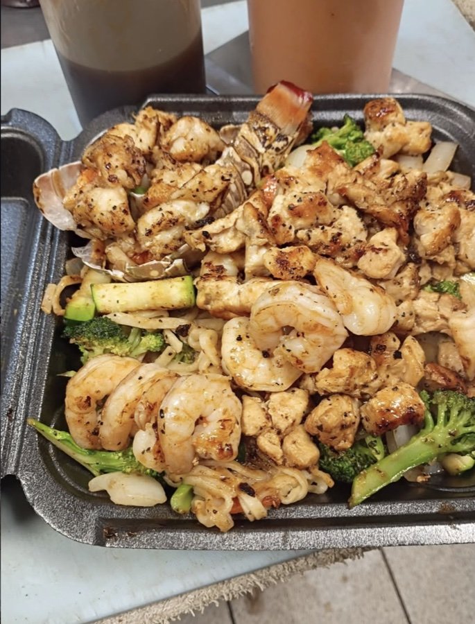 Grilled shrimp and lobster hibachi tray